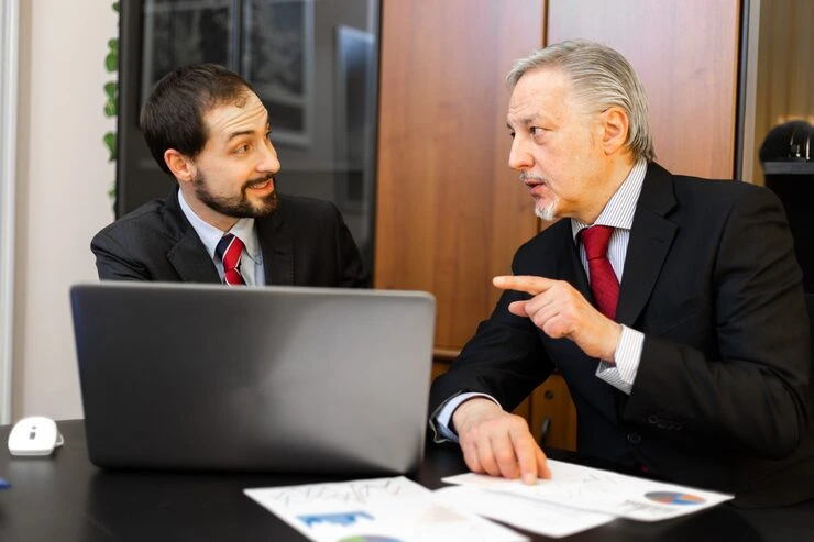 In-House vs Agency for Business Broker Leads
