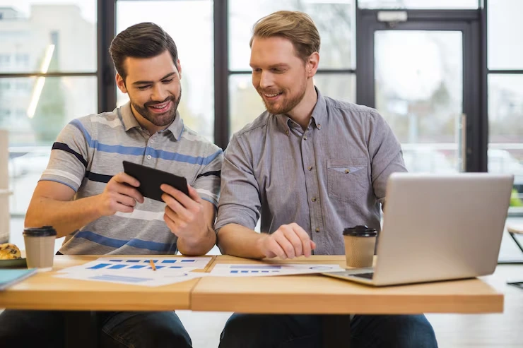 Maximizing Digital Channels (SEO + LinkedIn)